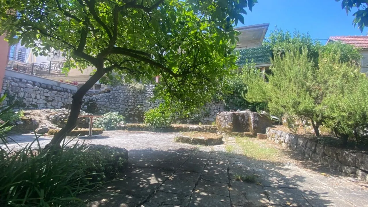 Prodaja, kuća, 110m², Prčanj, Kotor