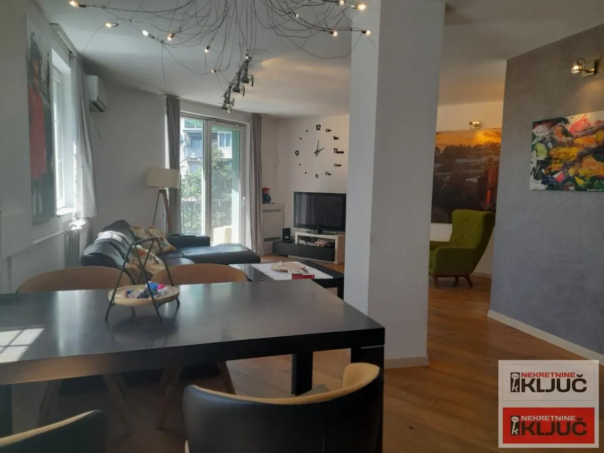 Prodaja, trosoban stan, 80m², Kej, Novi Sad Sve Podlokacije