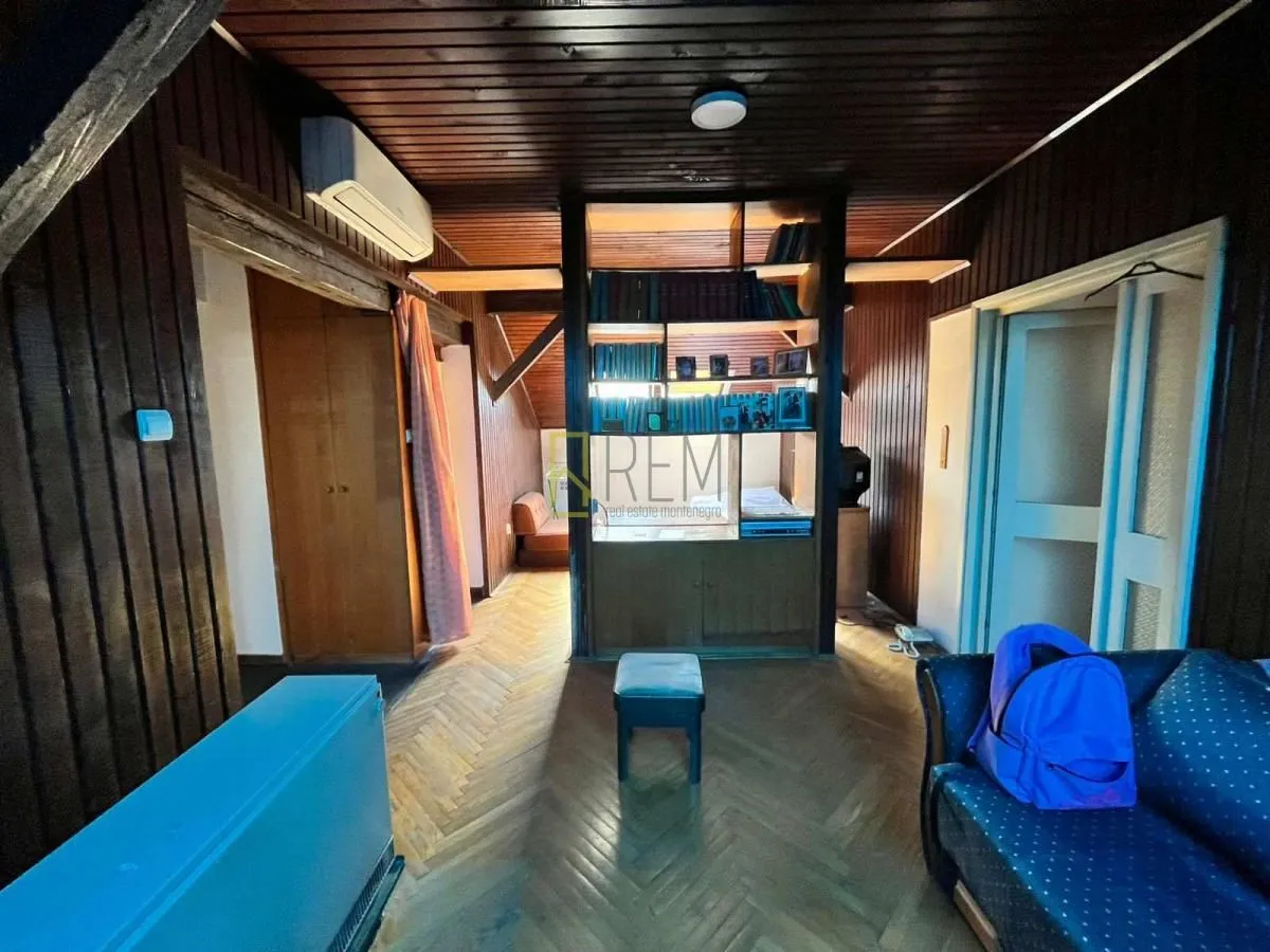 Prodaja, dvosoban stan, 70m², Centar, Podgorica