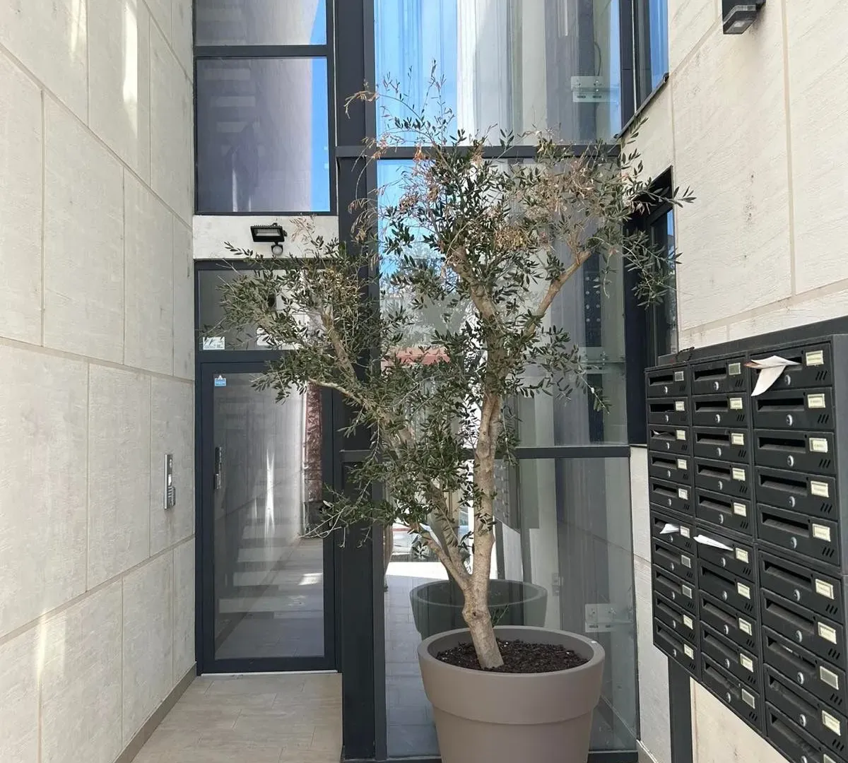 Rent, one bedroom apartment, 45m², Blok 9, Podgorica