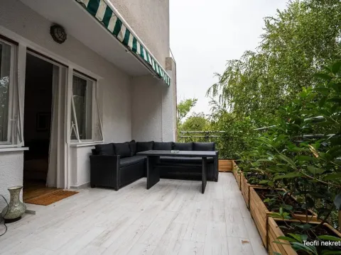 Izdavanje, trosoban stan, 103m², Savski Venac, Beograd - image 20