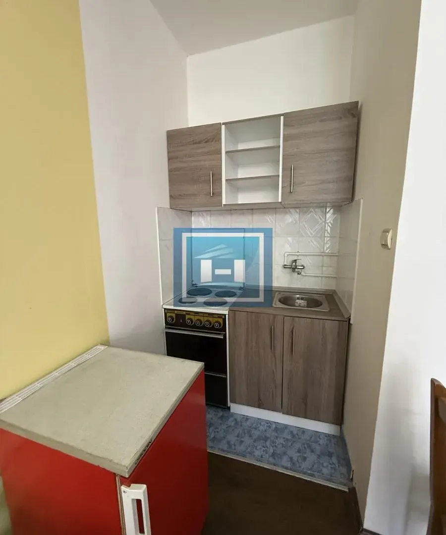 Rent, one bedroom apartment, 93m², Centar, Jagodina