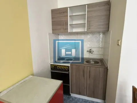 Rent, one bedroom apartment, 93m², Centar, Jagodina - image 4
