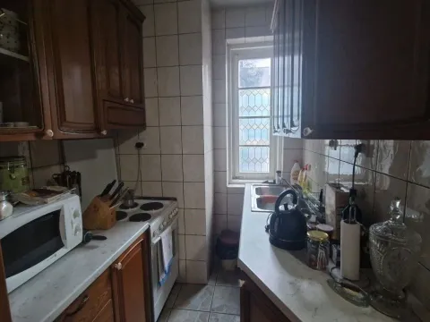 Rent, two bedroom apartment, 77m², Podgorica, Crna Gora - image 4