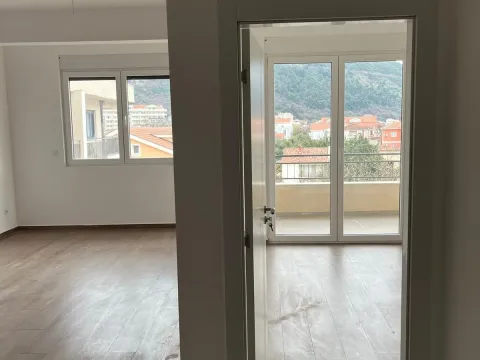 Sale, one bedroom apartment, 47m², Centar, Budva - image 1