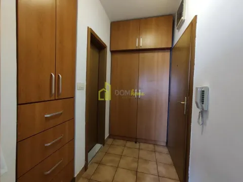 Rent, one bedroom apartment, 39m², Zagorič, Podgorica - image 11