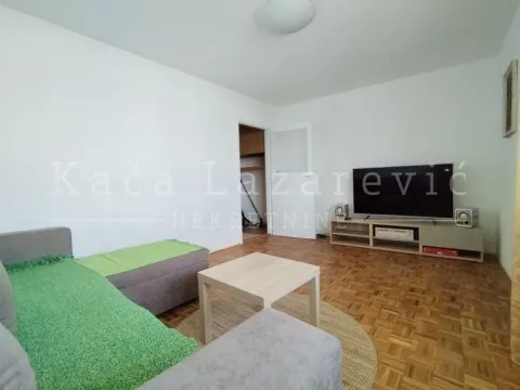 Izdavanje, jednosoban stan, 41m², Šumice, Beograd - image 3