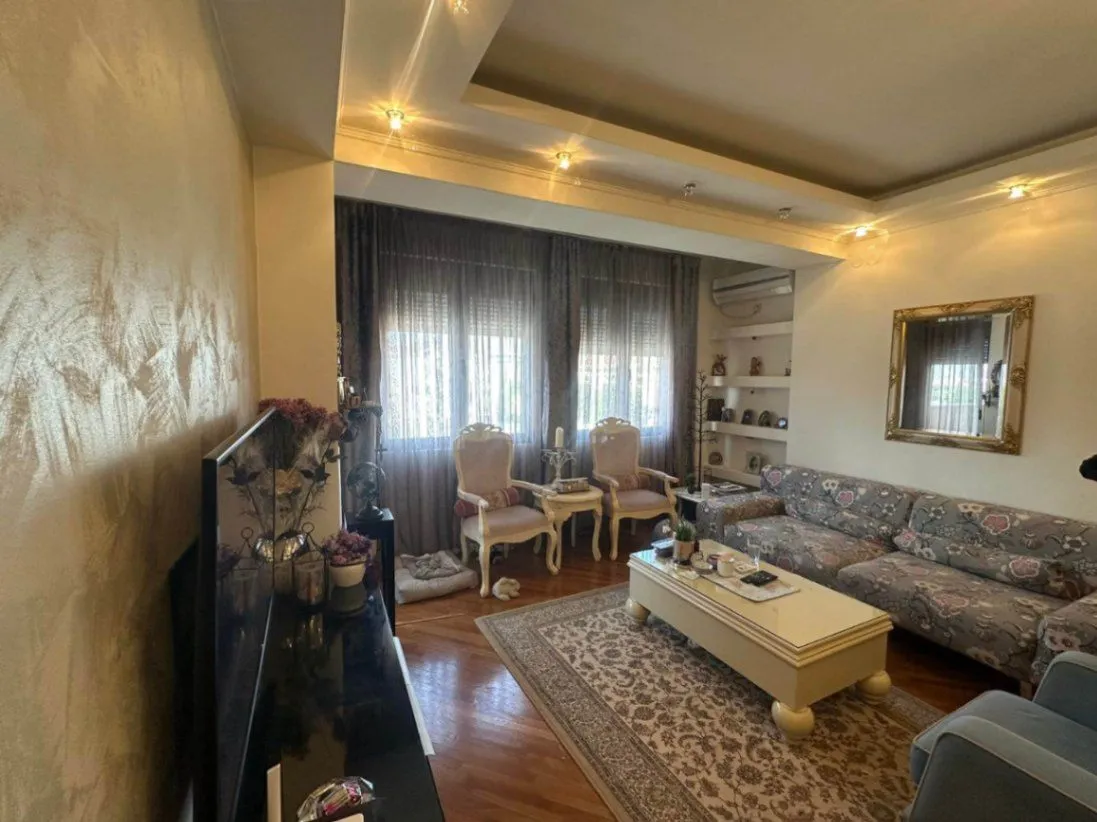Prodaja, dvosoban stan, 86m², Stari Aerodrom, Podgorica