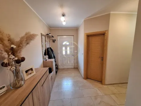 Prodaja, kuća, 219m², Veternička rampa, Novi Sad Sve Podlokacije - image 21