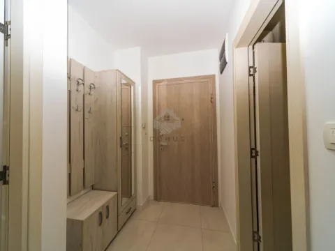 Rent, one bedroom apartment, 49m², Central Point, Podgorica - image 11