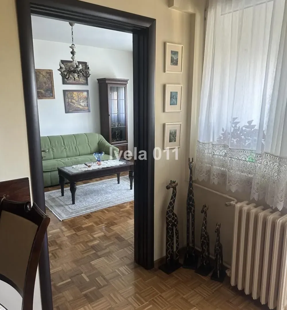 Izdavanje, dvosoban stan, 56m², Brace Jerković, Voždovac Sve Podlokacije