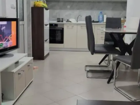 Sale, two bedroom apartment, 81m², Ulcinj, Crna Gora - image 2