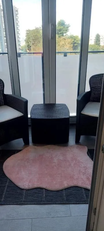 Izdavanje, jednosoban stan, 45m², Bar, Crna Gora