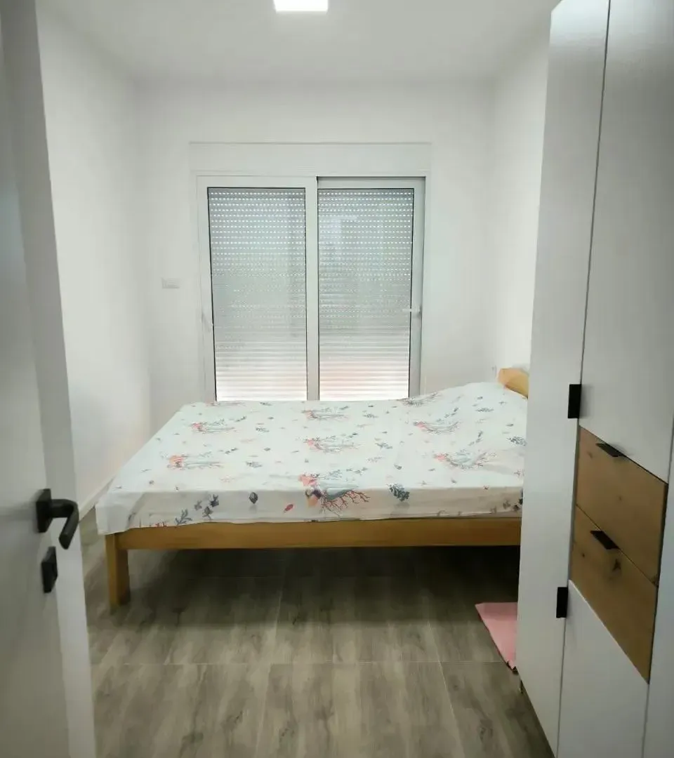 Prodaja, jednosoban stan, 46m², Ilino, Bar