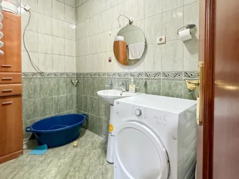 Sale, three bedroom apartment, 130m², Gorica C, Podgorica - image 16