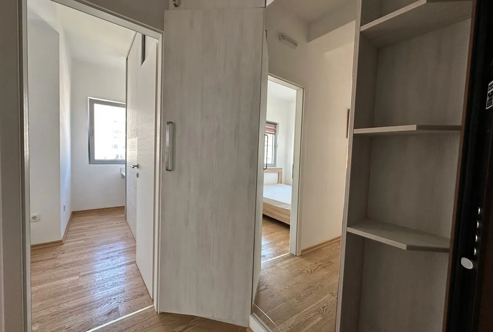 Rent, one bedroom apartment, 40m², Centar, Budva