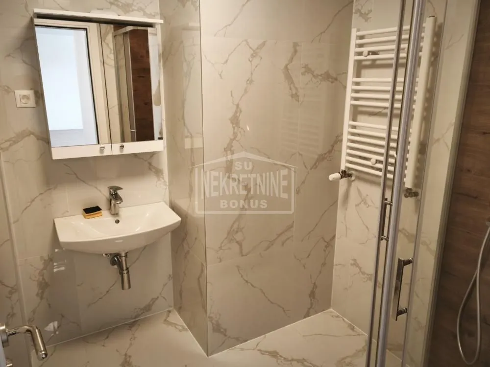 Rent, three bedroom apartment, 74m², Radijalac, Subotica