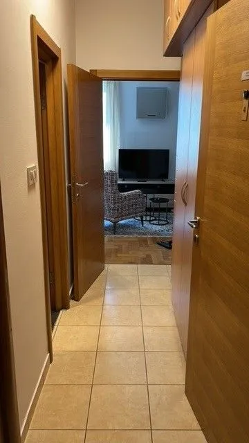 Rent, one bedroom apartment, 41m², Seljanovo, Tivat