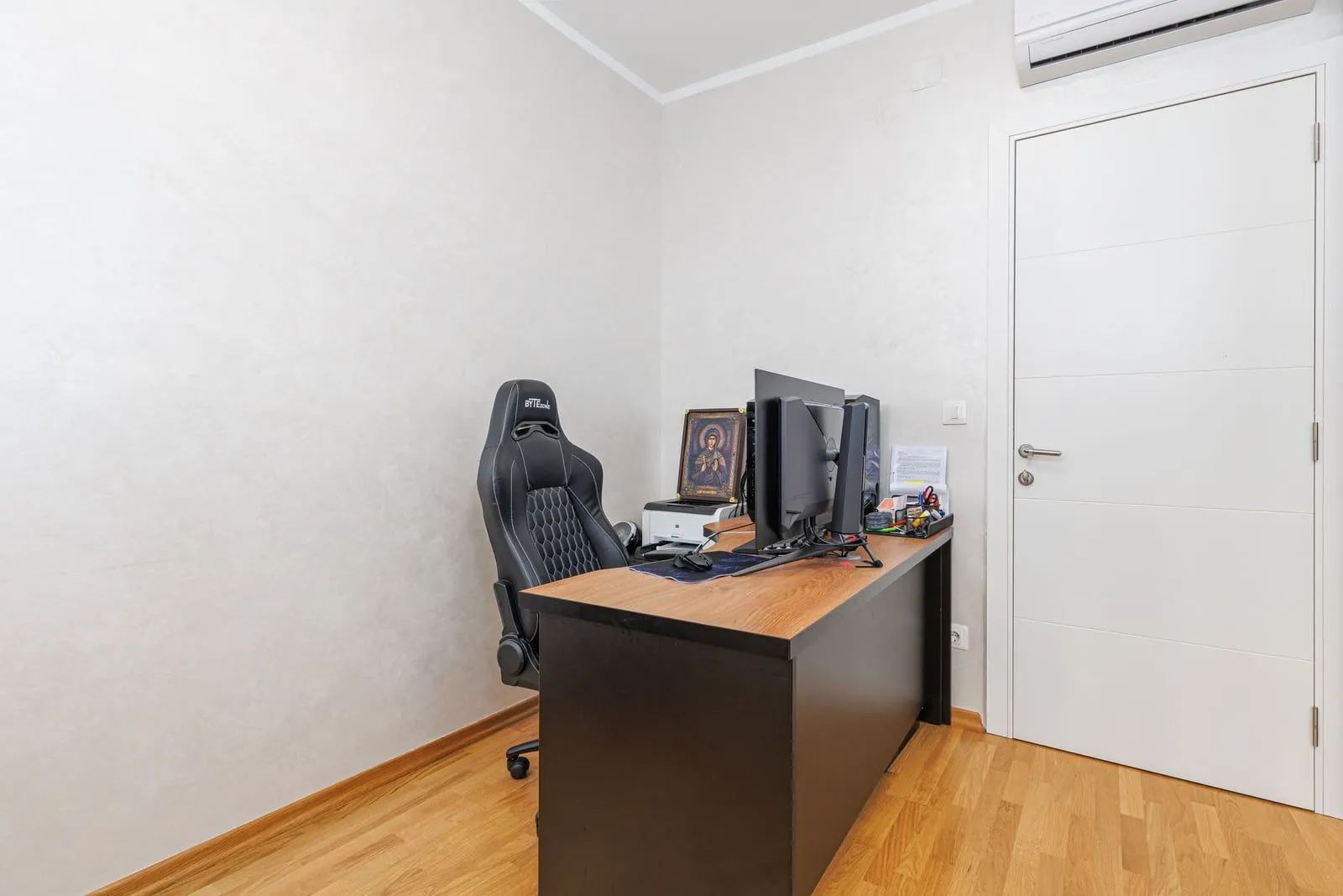 Sale, three bedroom apartment, 104m², Bečići, Budva