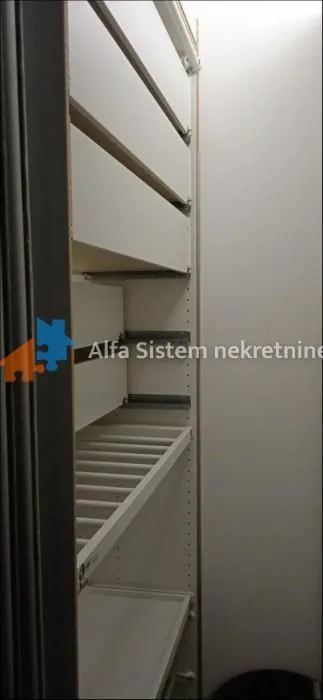 Izdavanje, dvosoban stan, 67m², Stari Grad, Beograd