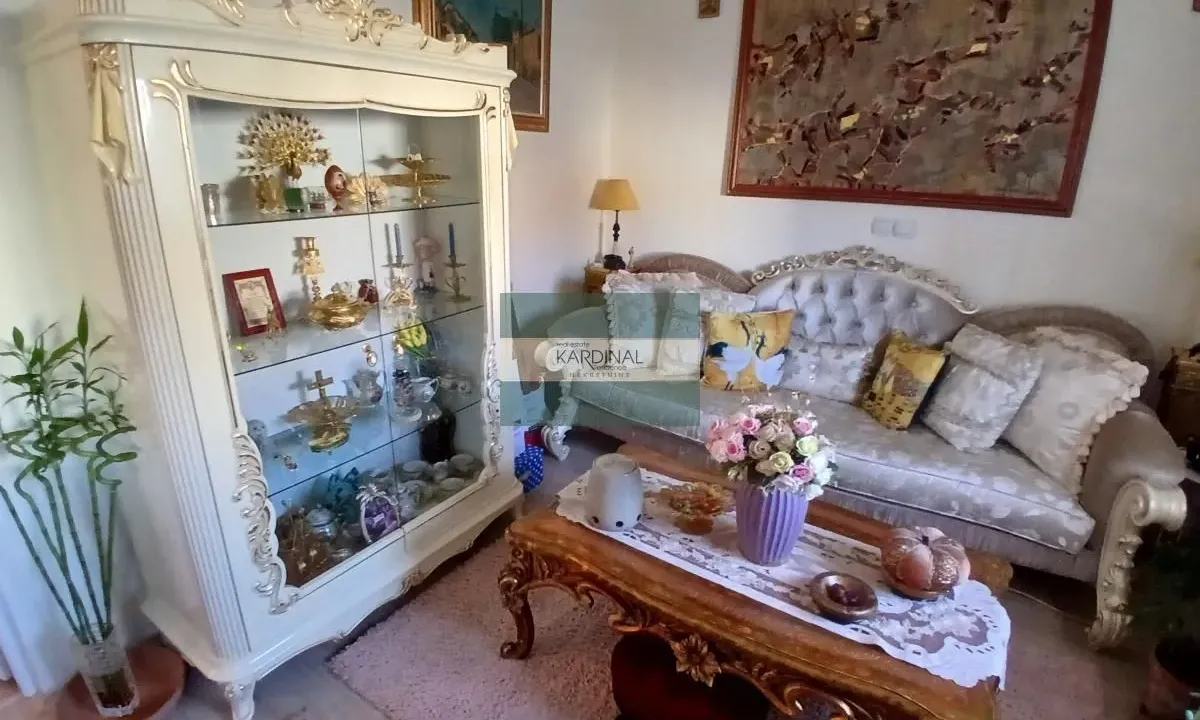 Prodaja, kuća, 118m², Centar, Jagodina