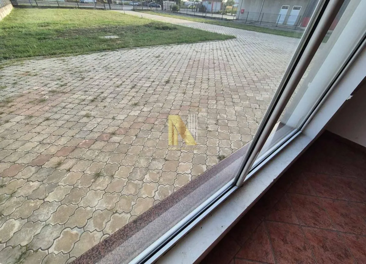 Sale, office space, 800m², Sajlovo, Novi Sad Sve Podlokacije