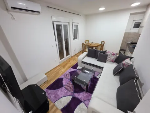 Izdavanje, jednosoban stan, 52m², Zabjelo, Podgorica - image 15