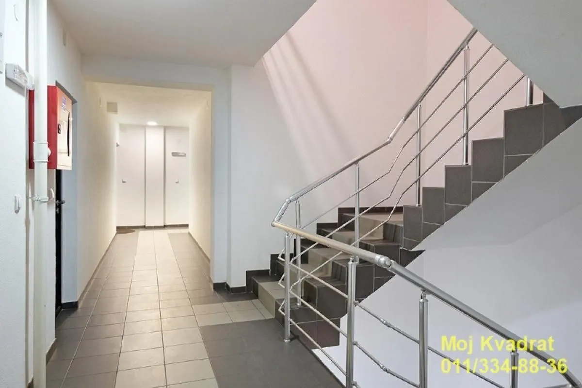 Prodaja, trosoban stan, 75m², Veliko Gradište, Srbija