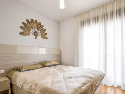 Sale, two bedroom apartment, 88m², Budva, Crna Gora - image 25