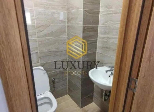 Izdavanje, dvosoban stan, 69m², Zabjelo, Podgorica