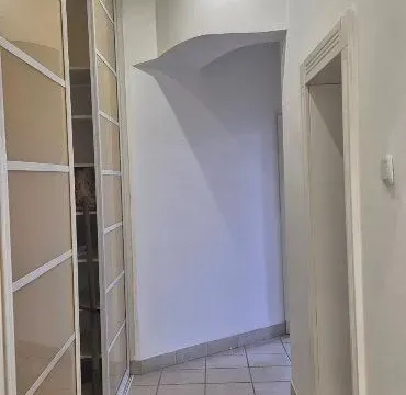 Izdavanje, garsonjera, 144m², Vračar Sve Podlokacije, Beograd - image 17