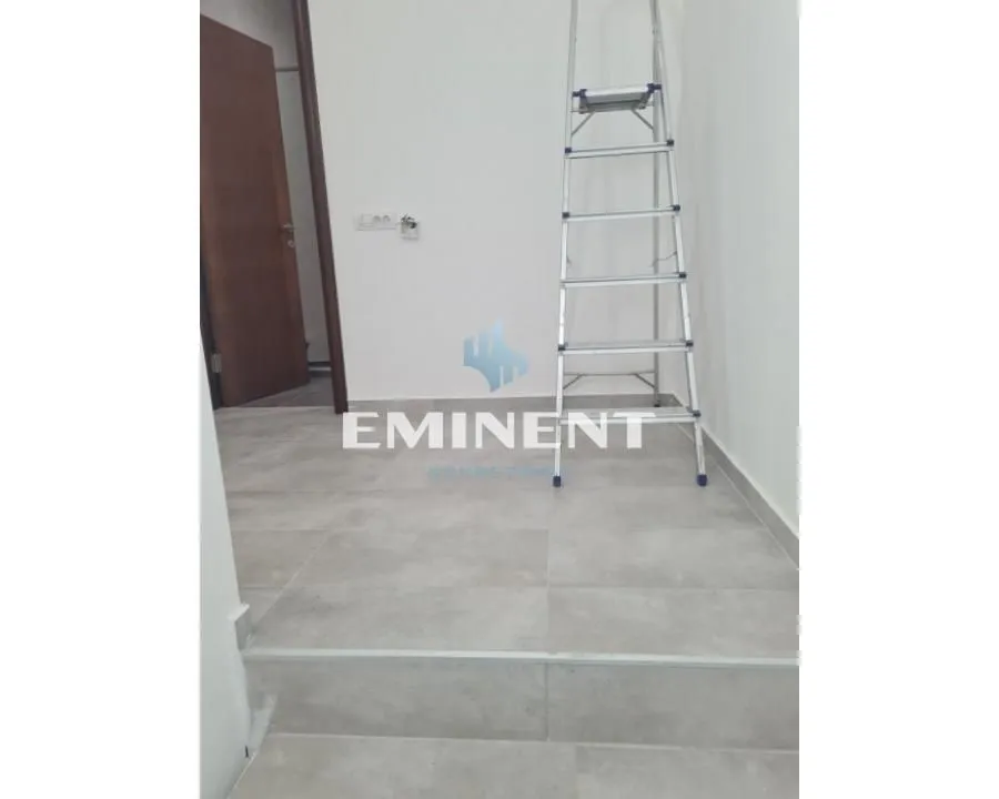Izdavanje, kuća, 221m², Stari Grad, Beograd