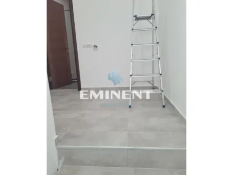 Izdavanje, kuća, 221m², Stari Grad, Beograd - image 16