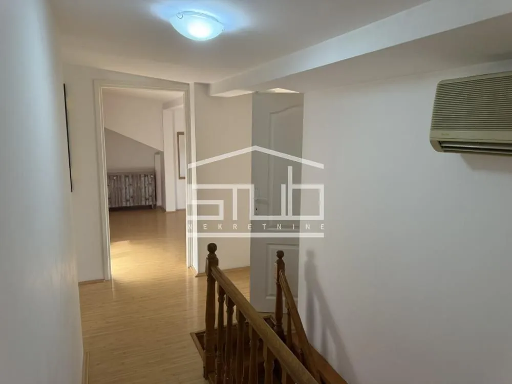 Prodaja, stan, 124m², Čukarica, Beograd