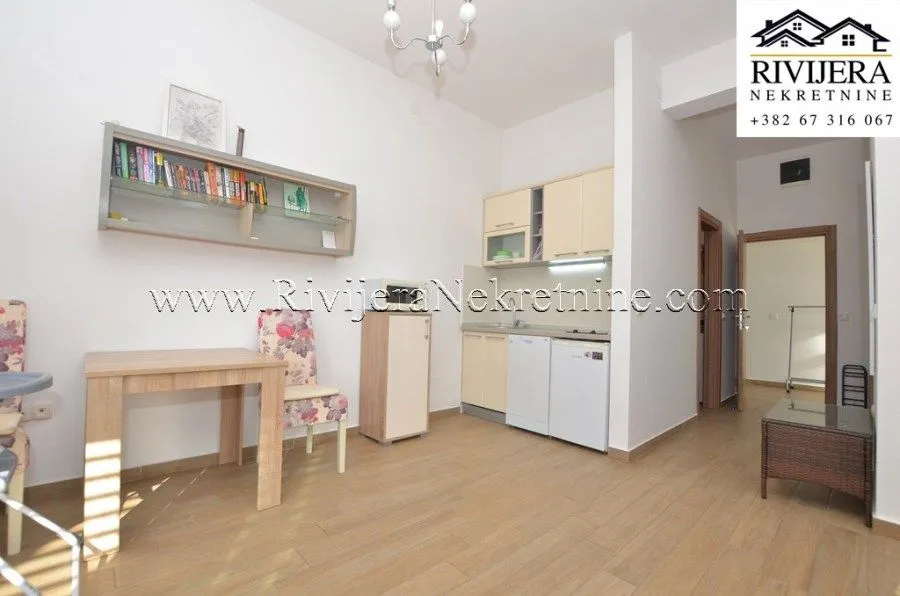 Prodaja, kuća, 256m², Zelenika, Herceg Novi