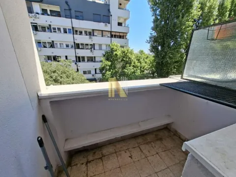 Izdavanje, dvosoban stan, 60m², Liman 1, Novi Sad Sve Podlokacije - image 8