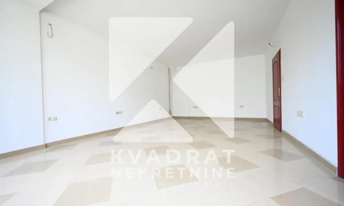 Rent, office space, 75m², Gintaš, Podgorica