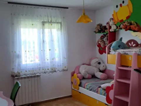 Rent, house, 120m², Danilovgrad, Crna Gora - image 12