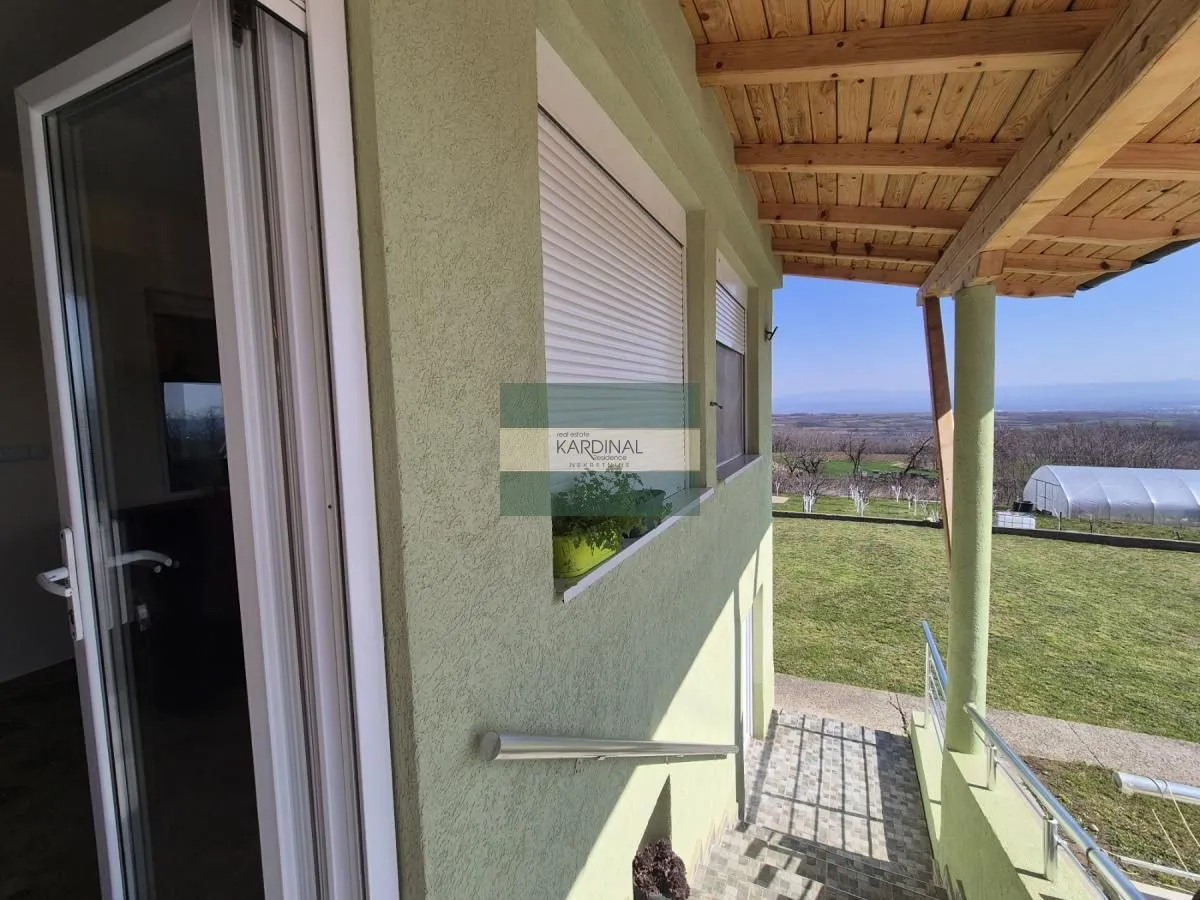 Prodaja, kuća, 128m², Crnče, Jagodina