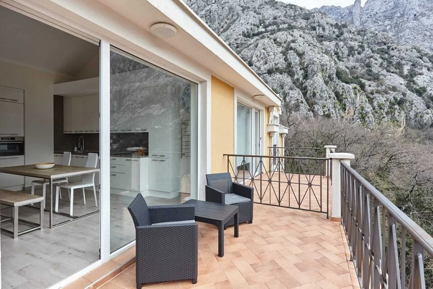 Sale, one bedroom apartment, 63m², Orahovac, Kotor