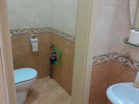 Izdavanje, poslovni prostor, 35m², Preko Morače, Podgorica - image 13