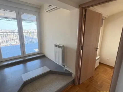 Izdavanje, četvorosoban stan, 120m², Trošarina, Voždovac Sve Podlokacije - image 7