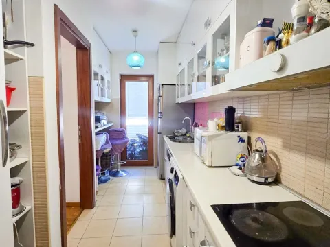 Prodaja, trosoban stan, 120m², Tološka šuma, Podgorica - image 5