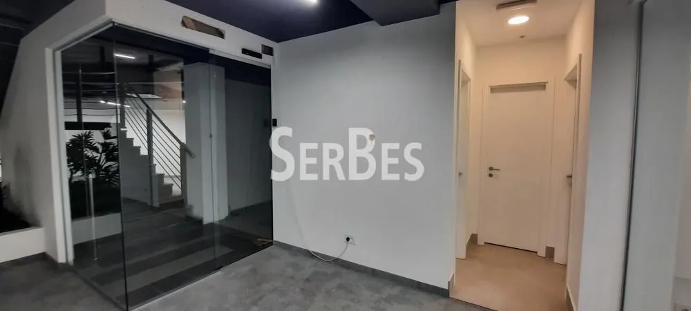 Rent, office space, 305m², Bulevar Oslobodjenja, Novi Sad Sve Podlokacije