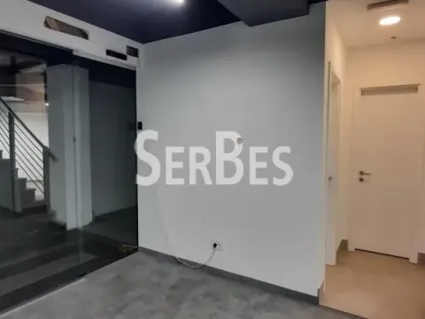 Rent, office space, 305m², Bulevar Oslobodjenja, Novi Sad Sve Podlokacije - image 7