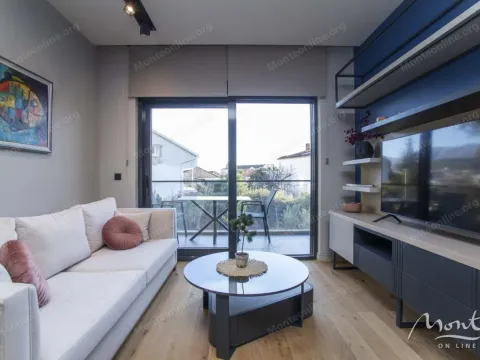 Prodaja, jednosoban stan, 45m², Tivat, Crna Gora - image 4