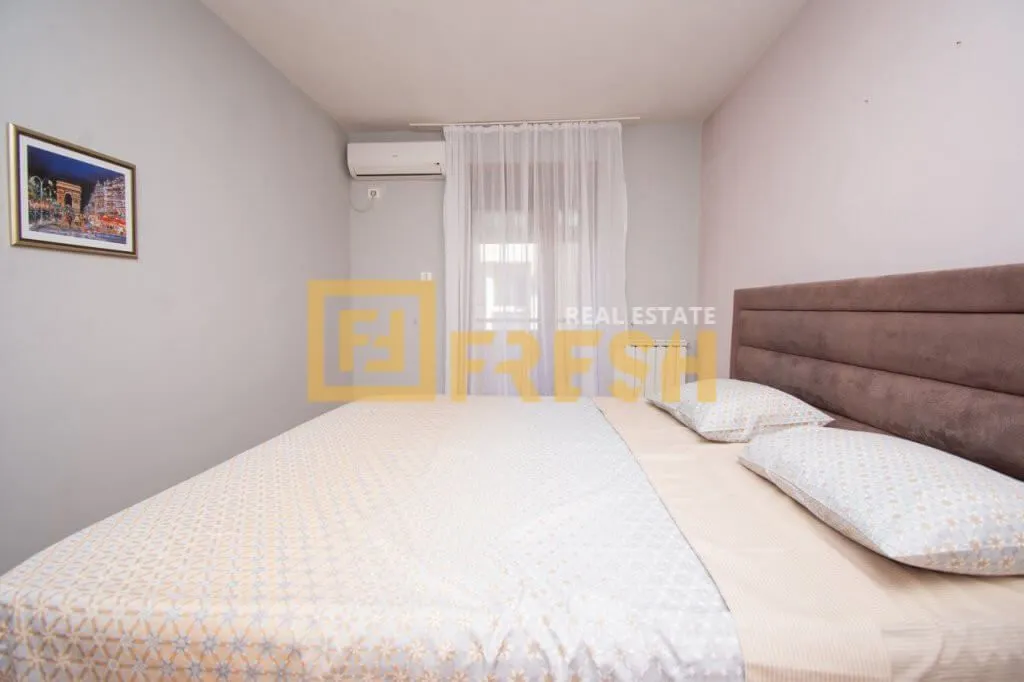 Rent, two bedroom apartment, 94m², Centar, Podgorica