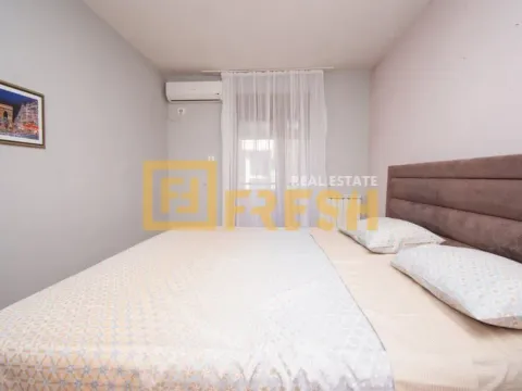 Izdavanje, dvosoban stan, 94m², Centar, Podgorica - image 18