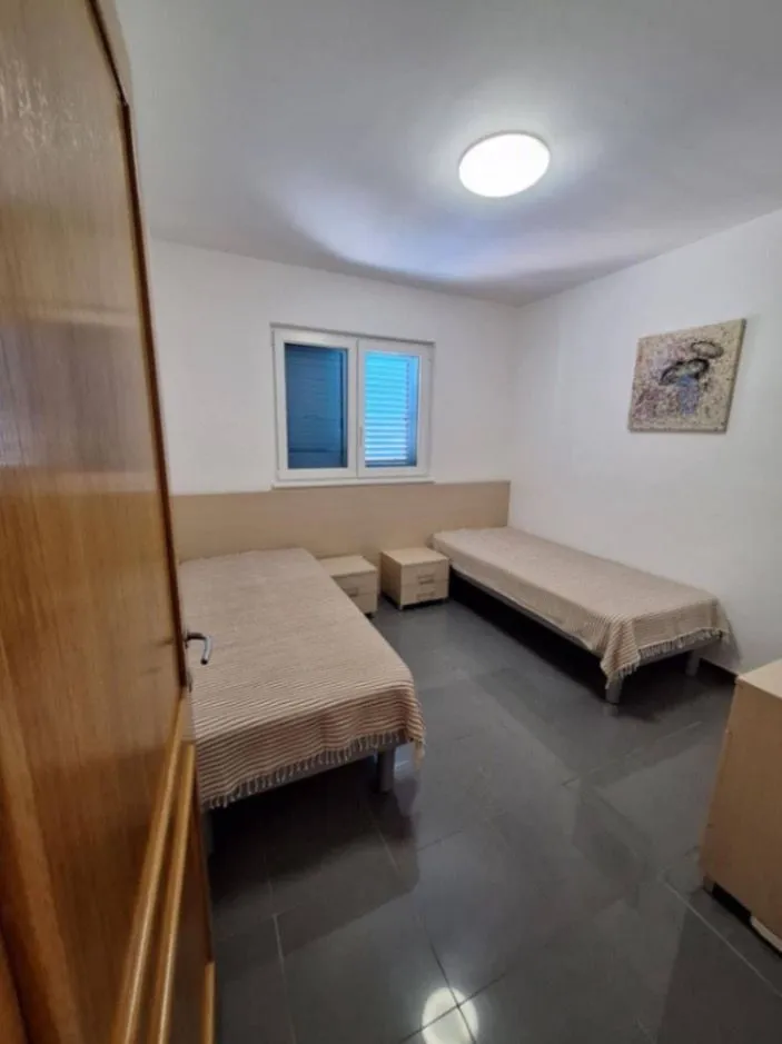 Sale, two bedroom apartment, 75m², Bečići, Budva