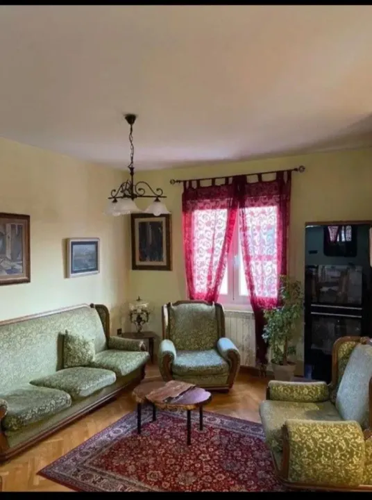 Izdavanje, dvosoban stan, 90m², Zagorič, Podgorica